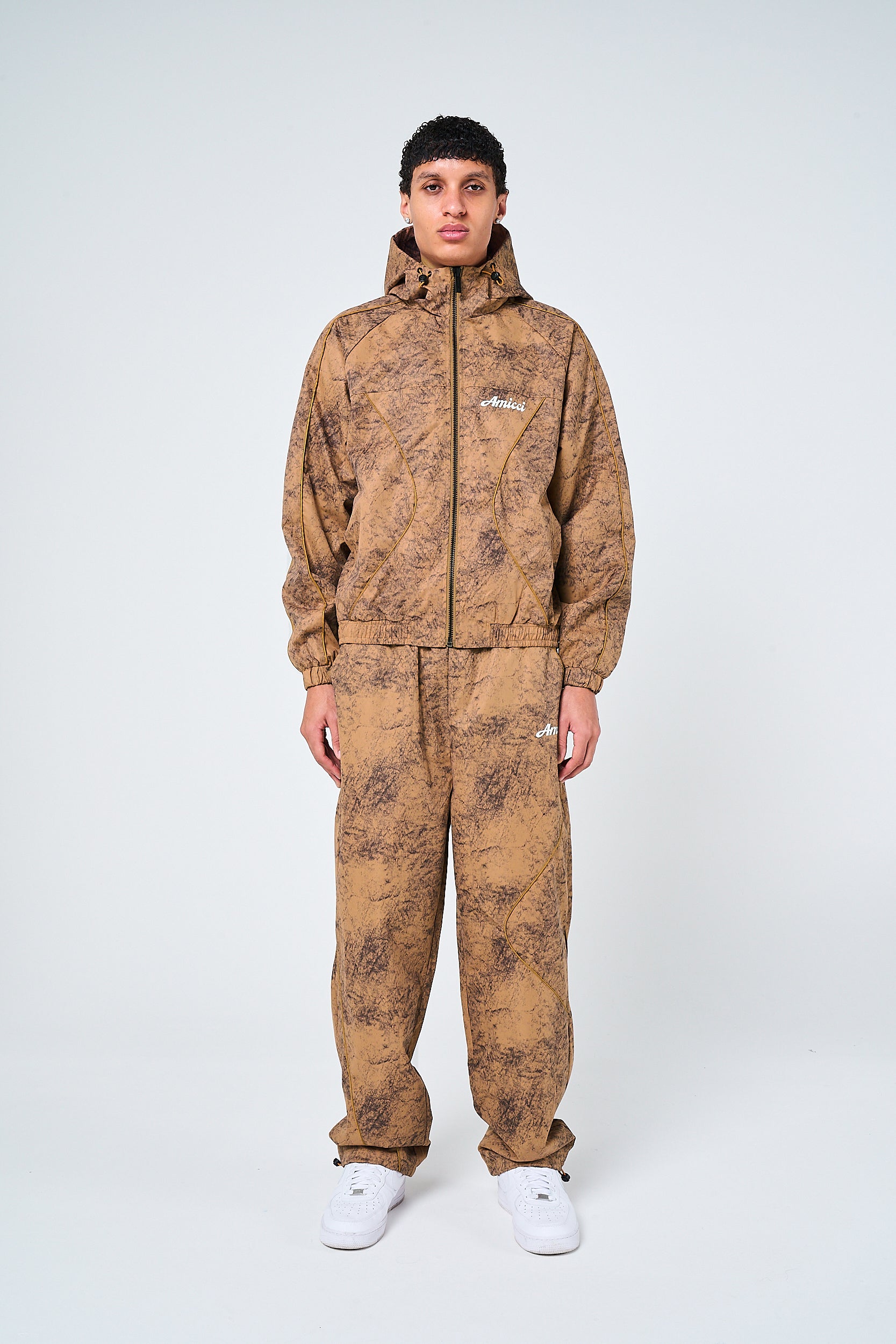 Spark Windbreaker Sand