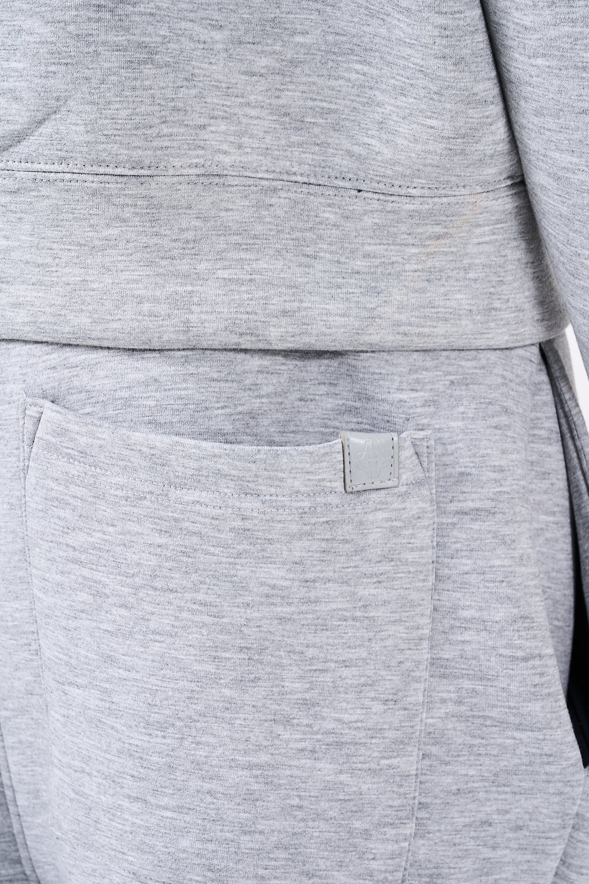 Atelier Grey Scuba Jogger