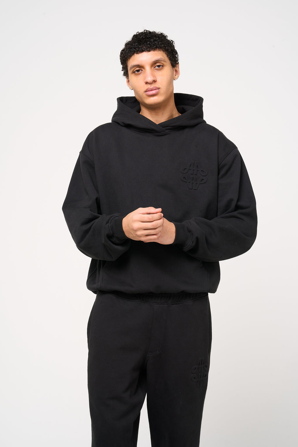 Reyes Emblem Logo Hoodie Black