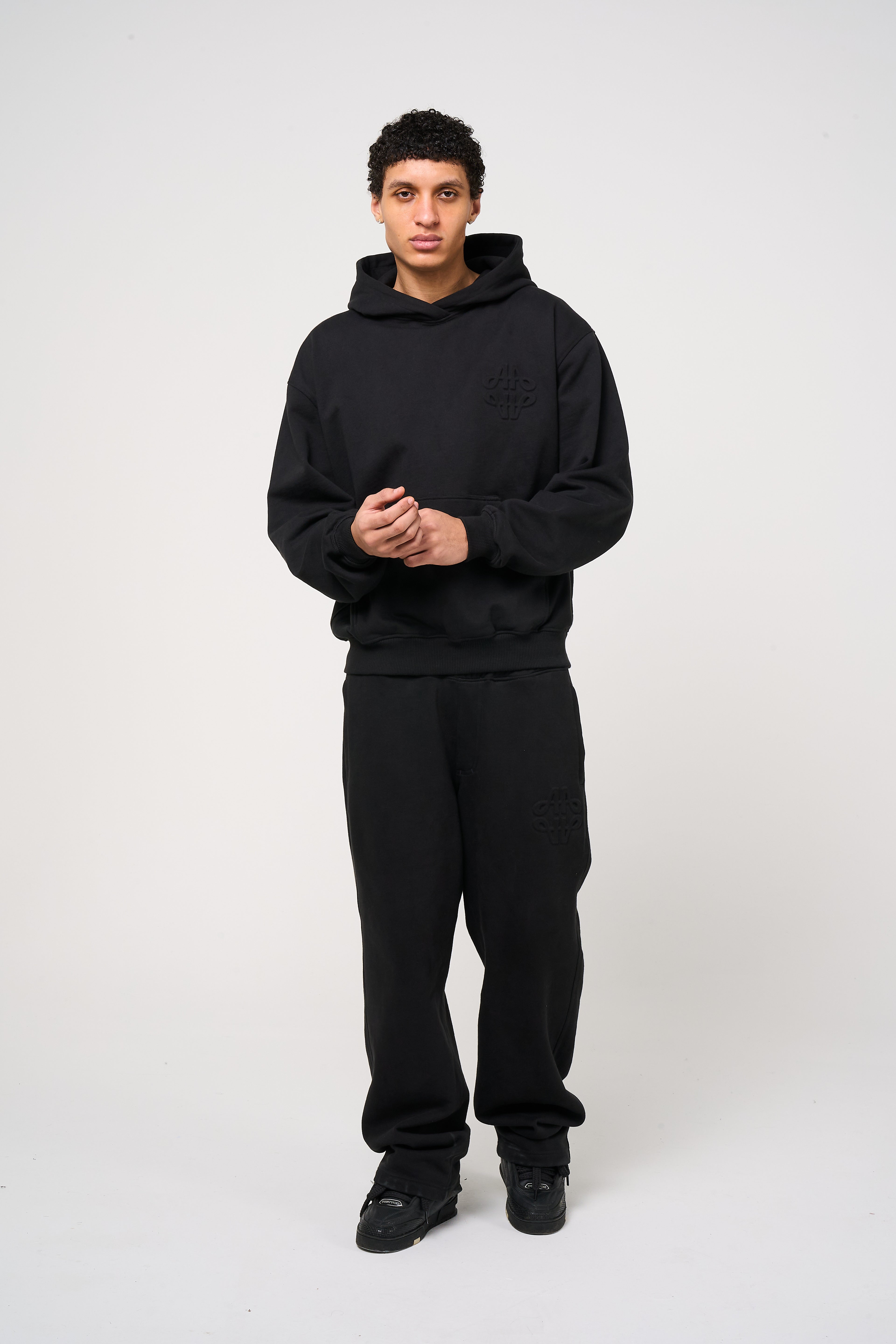 Reyes Emblem Logo Jogger Black
