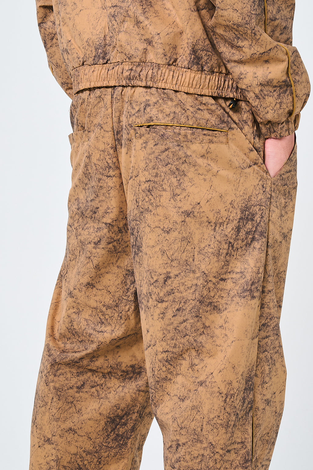 Spark Jogger Sand