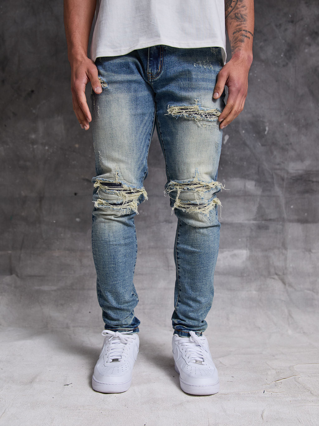 Borgo Blue Ripped Jean