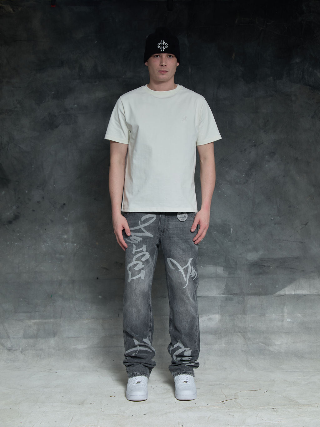 Ettore Grey Flare Jean