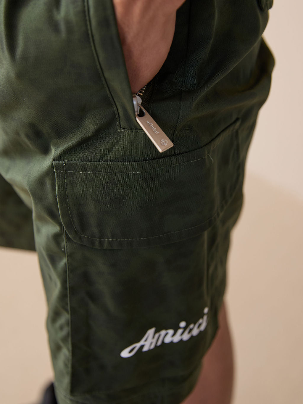 Almeria Patterned Shorts Green