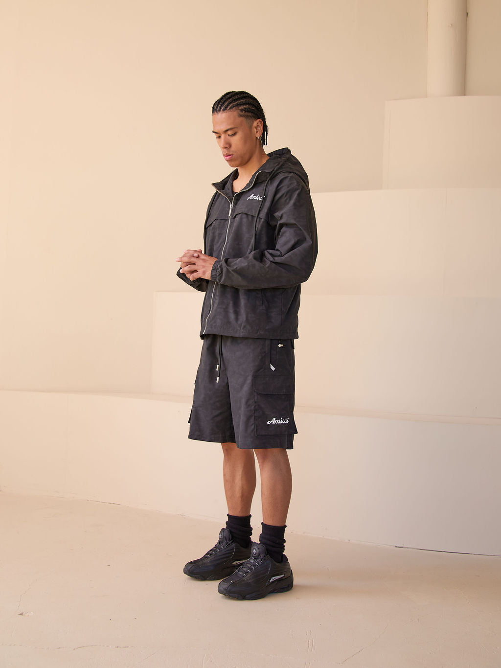 Almeria Windbreaker Black