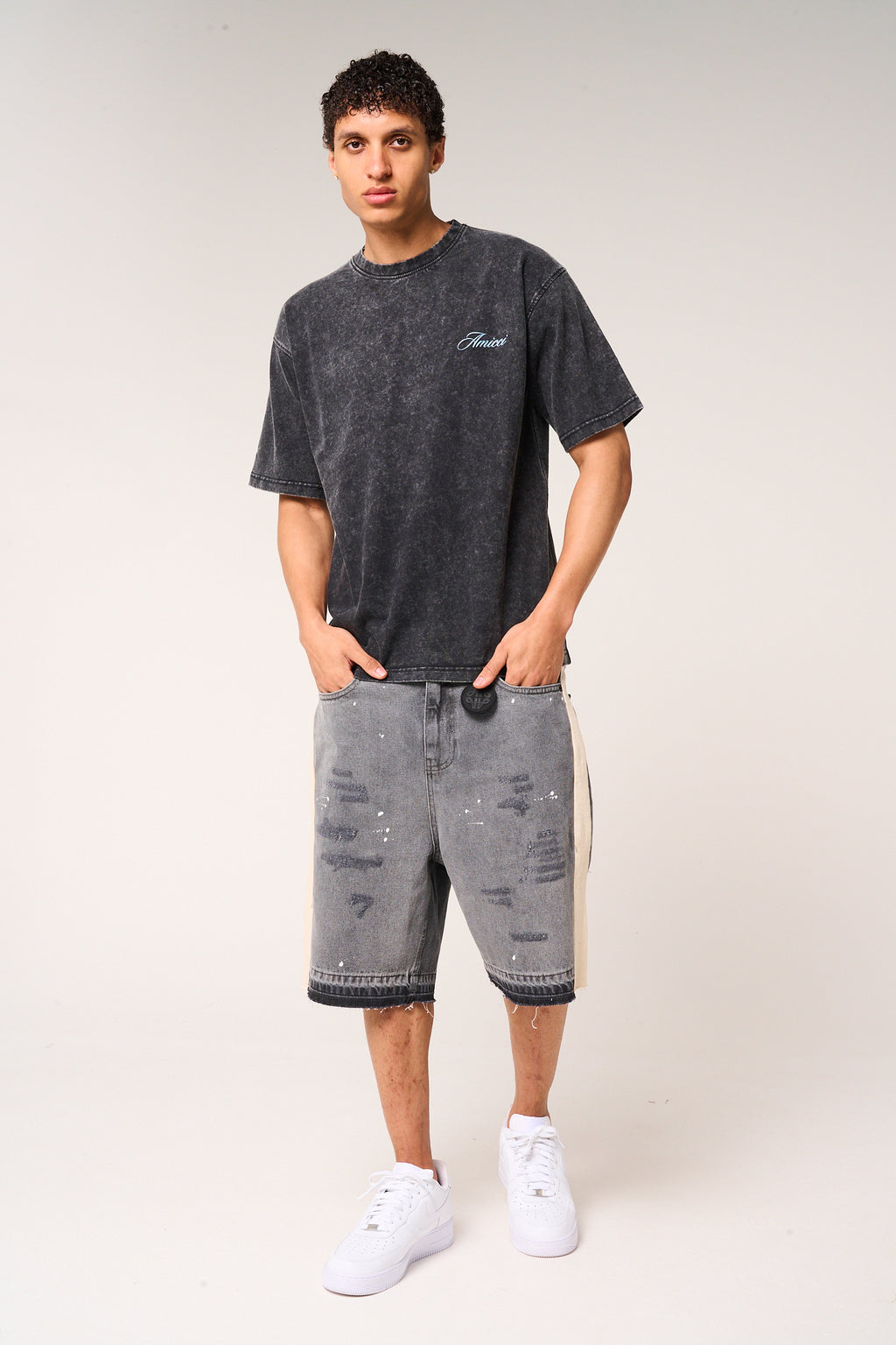 Renato Graphic T Shirt Washed black