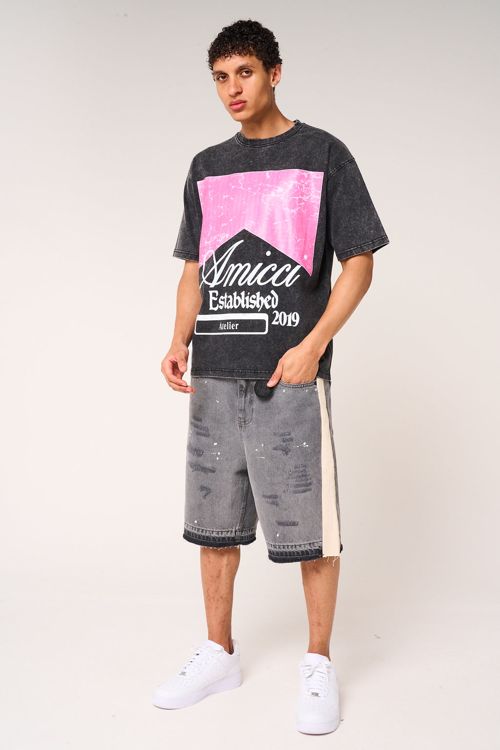 Rimini Graphic T Shirt Washed Black