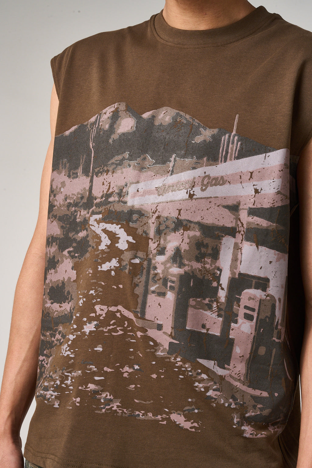Outlaw mouwloze grafische top