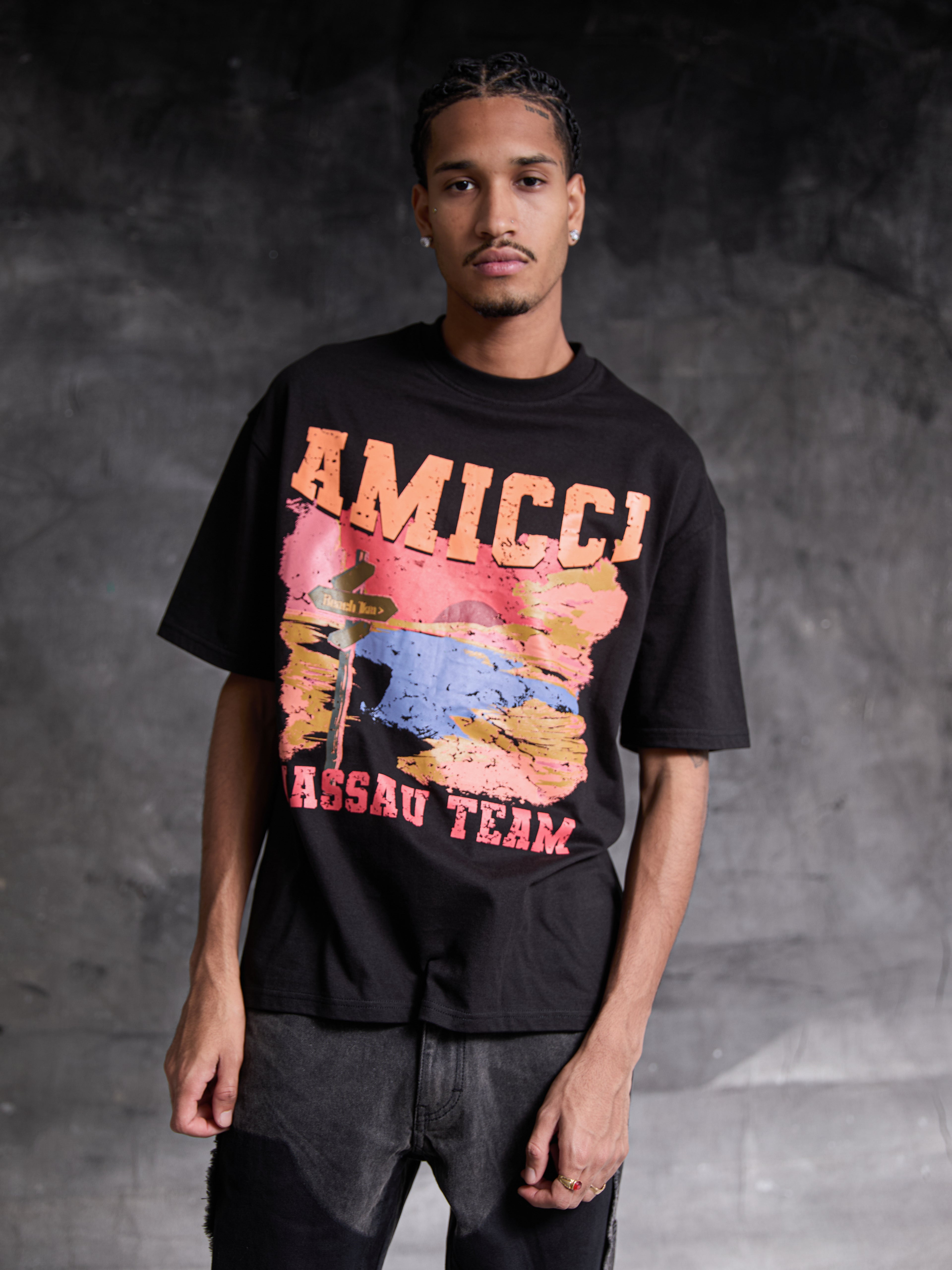 T-shirt noir Nassau