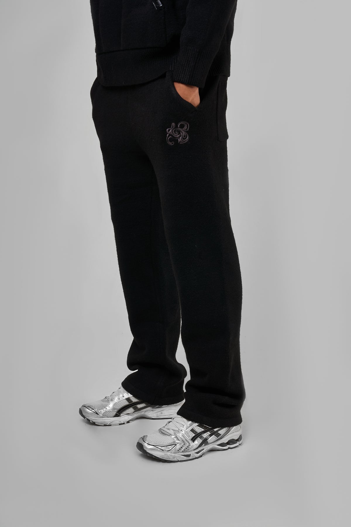 Amos Zwart Gebreide Joggingbroek